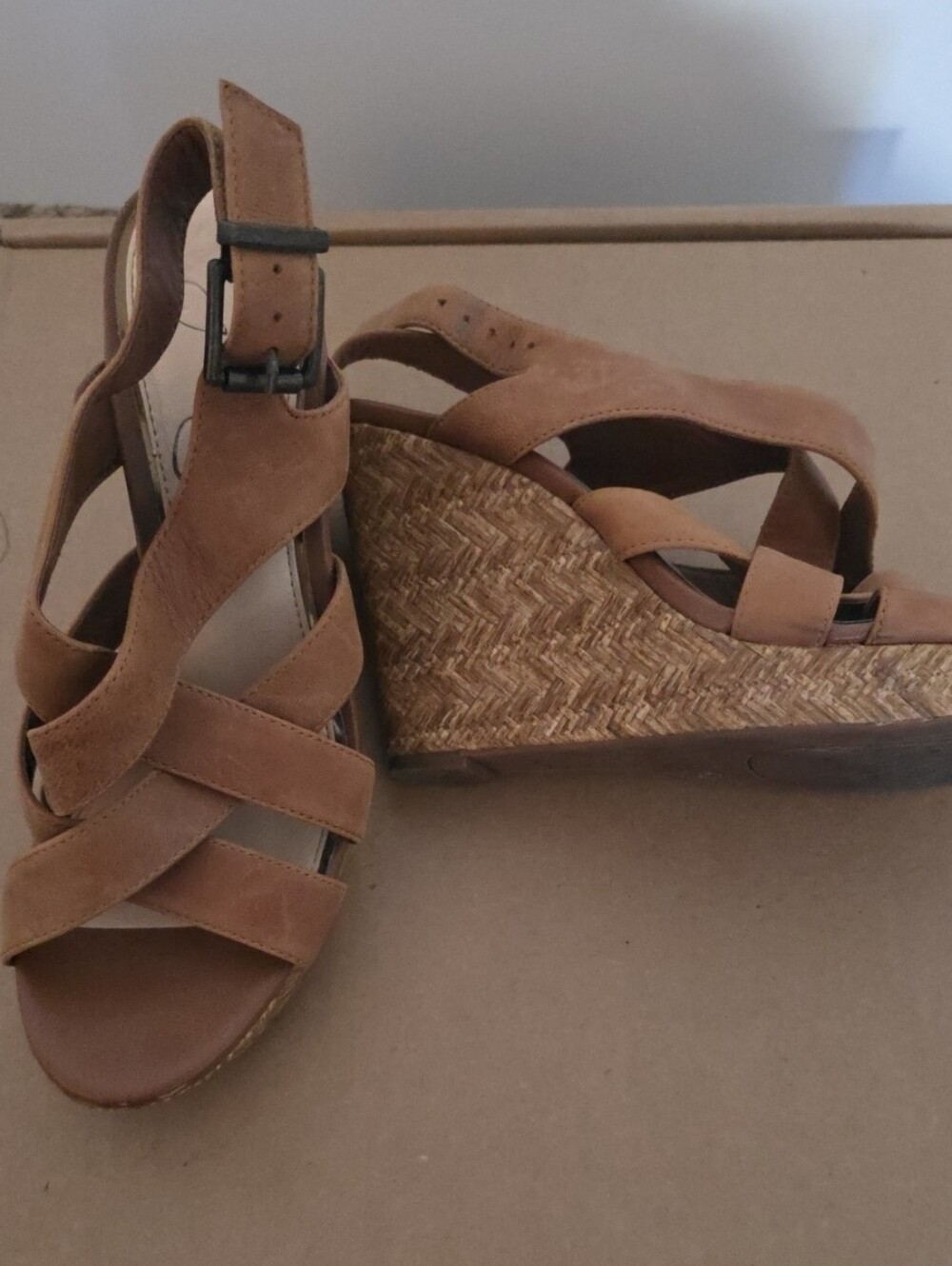 Jessica Simpson Jamalla Brown Platform Wedge Sandals Size 8.5